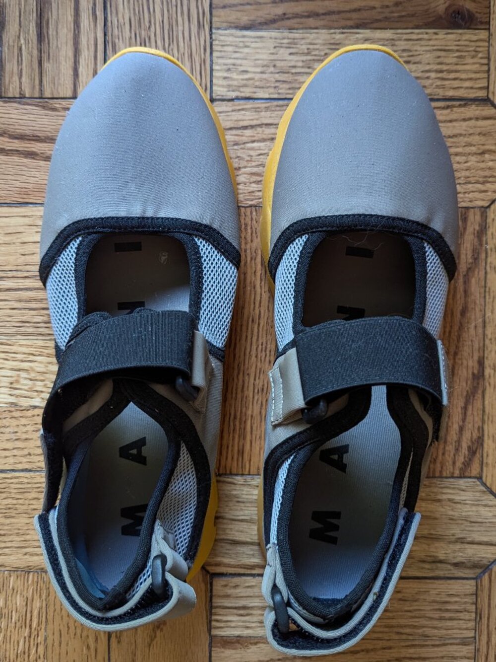 NWOT Marni sneaker sandal